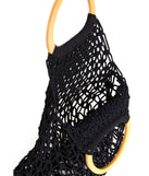 Beachin' It Netted Tote is a trendy pick to create 2023 festival outfits, festival dresses, outfits for concerts or raves, and complete your best party outfits!