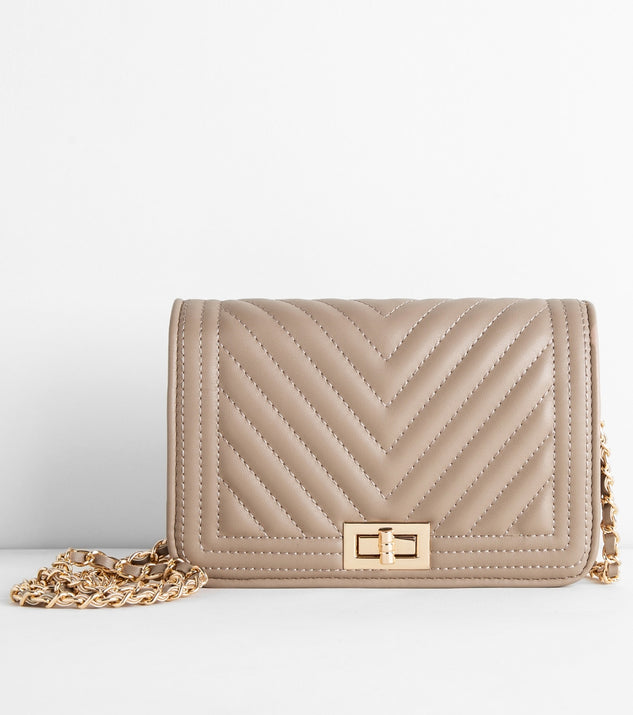 Casually Quilted Crossbody Purse is the perfect Homecoming look pick with on-trend details to make the 2023 HOCO dance your most memorable event yet!