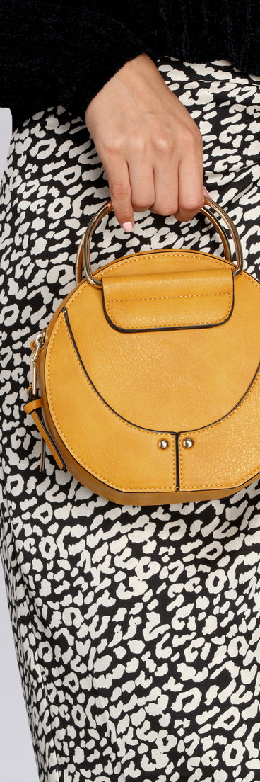 Round And Round Cross Body