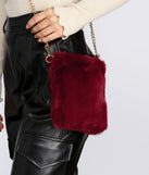 Faux Fur Cross-body Purse is a fire pick to create 2023 festival outfits, concert dresses, outfits for raves, or to complete your best party outfits or clubwear!