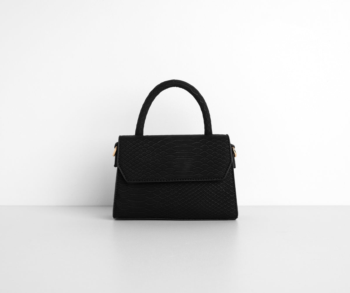 Mini Matte Snake Textured Purse & Windsor