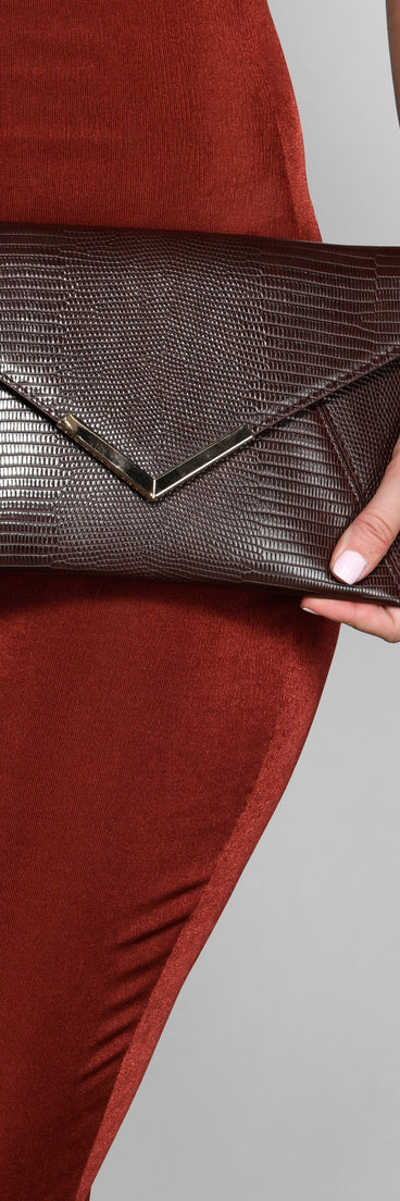 Style Icon Faux Leather Snake Clutch for 2022 festival outfits, festival dress, outfits for raves, concert outfits, and/or club outfits