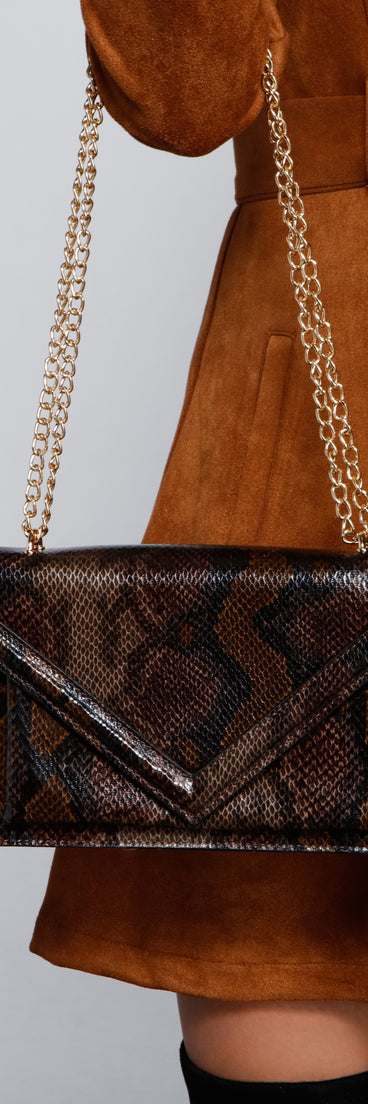 Major Trendsetter Snake Envelope Crossbody for 2022 festival outfits, festival dress, outfits for raves, concert outfits, and/or club outfits