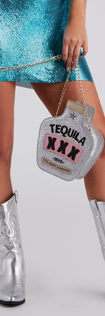 Glitter Tequila Crossbody Bag is a fire pick to create 2024 festival outfits, concert dresses, outfits for raves, or to complete your best party outfits or clubwear!