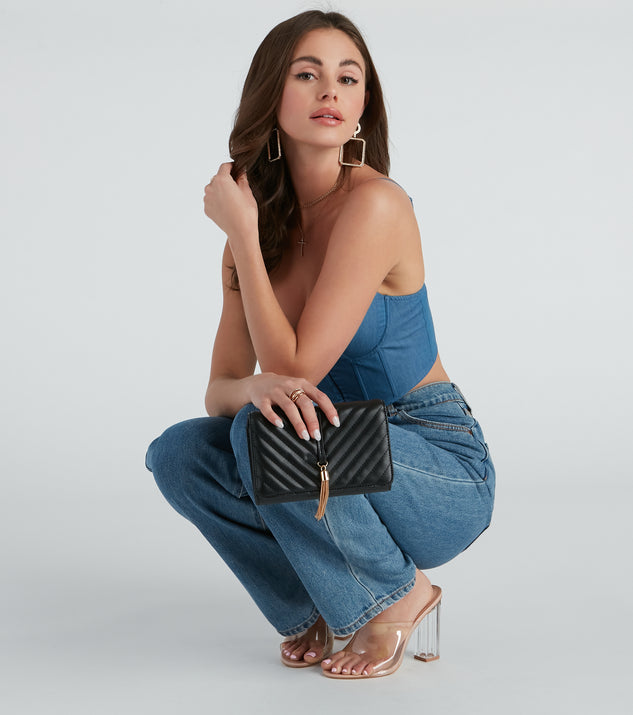 So Sleek And Chic Crossbody Purse is a trendy pick to create 2023 festival outfits, festival dresses, outfits for concerts or raves, and complete your best party outfits!