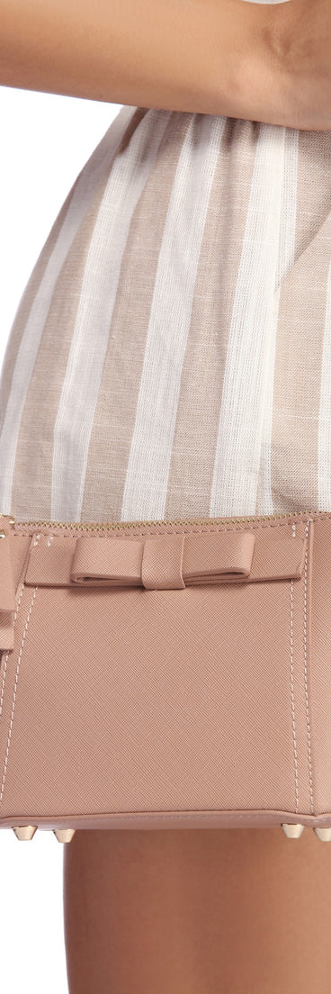 Take A Bow Crossbody