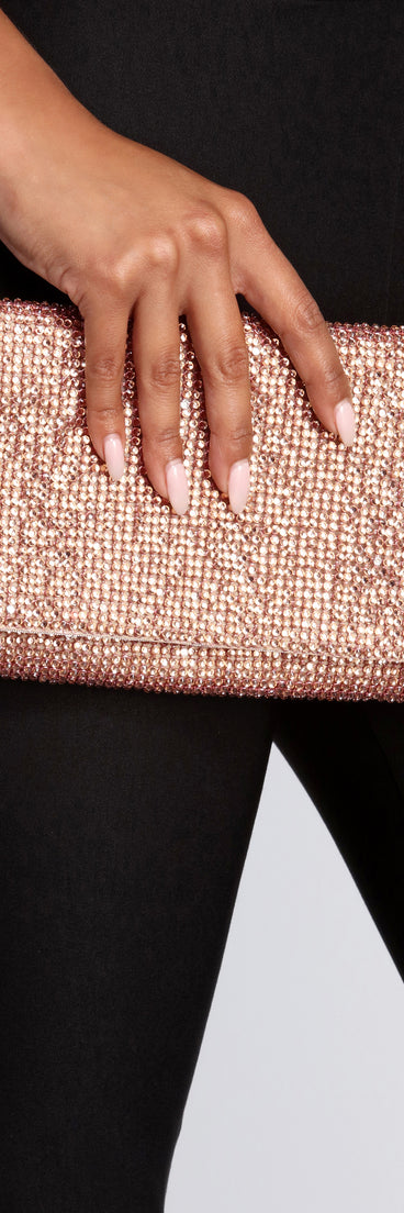 More Rhinestone Please Clutch is the perfect Homecoming look pick with on-trend details to make the 2023 HOCO dance your most memorable event yet!