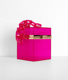 Outside The Box Acrylic Clutch is a trendy pick to create 2023 festival outfits, festival dresses, outfits for concerts or raves, and complete your best party outfits!
