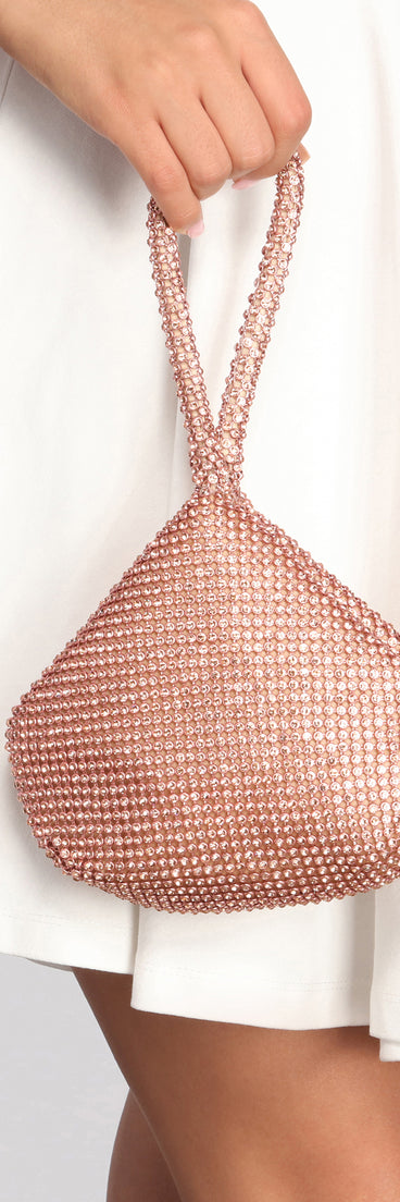 Crazy For Rhinestones Wristlet is the perfect Homecoming look pick with on-trend details to make the 2023 HOCO dance your most memorable event yet!