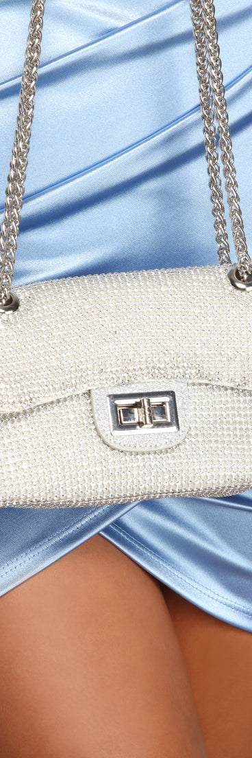 With Feeling Fine Rhinestone Crossbody as your homecoming jewelry or accessories, your 2023 Homecoming dress look will be fire!