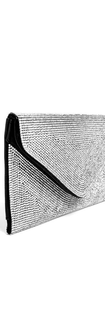 Sparkle Up The Night Clutch is the perfect Homecoming look pick with on-trend details to make the 2023 HOCO dance your most memorable event yet!