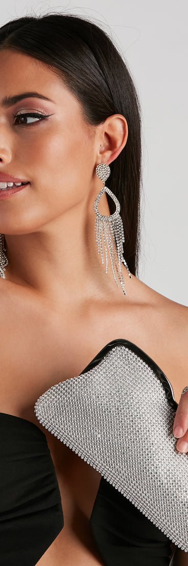 Put A Ring On It Mesh Clutch