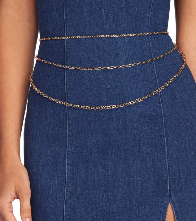 Dainty Chain Link Belt is a trendy pick to create 2023 festival outfits, festival dresses, outfits for concerts or raves, and complete your best party outfits!