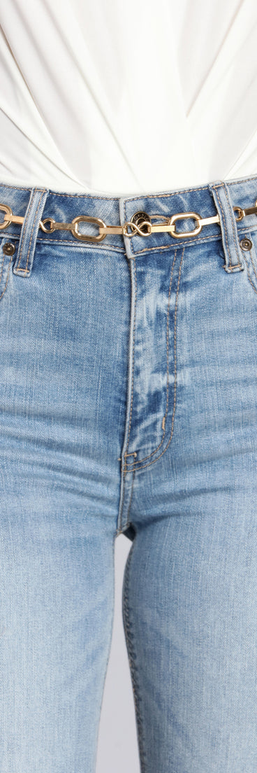 Love You To Infinity Belt is a trendy pick to create 2023 festival outfits, festival dresses, outfits for concerts or raves, and complete your best party outfits!