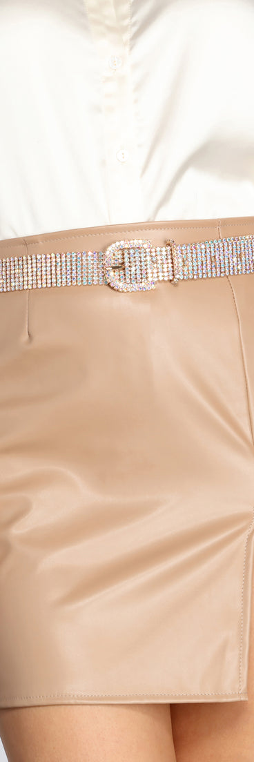 In The Spotlight Iridescent Rhinestone Belt for 2022 festival outfits, festival dress, outfits for raves, concert outfits, and/or club outfits