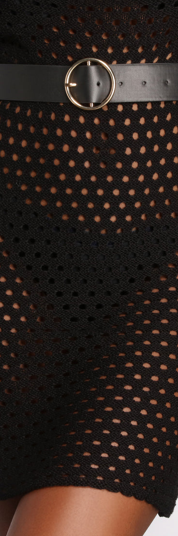 Make It A Triple Chain Faux Leather Belt is a trendy pick to create 2023 festival outfits, festival dresses, outfits for concerts or raves, and complete your best party outfits!