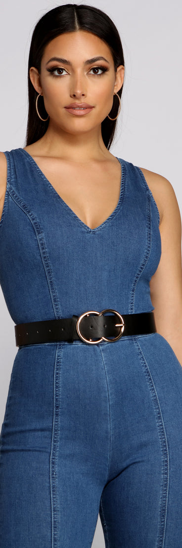 Chic Double O-Ring Buckle Belt is a fire pick to create 2023 festival outfits, concert dresses, outfits for raves, or to complete your best party outfits or clubwear!