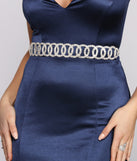 Major Glam Status Rhinestone Chain Belt is the perfect Homecoming look pick with on-trend details to make the 2023 HOCO dance your most memorable event yet!