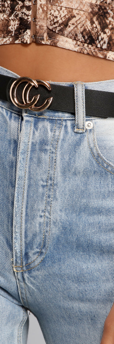 City Chic Faux Leather Belt Twin Pack is a trendy pick to create 2023 festival outfits, festival dresses, outfits for concerts or raves, and complete your best party outfits!