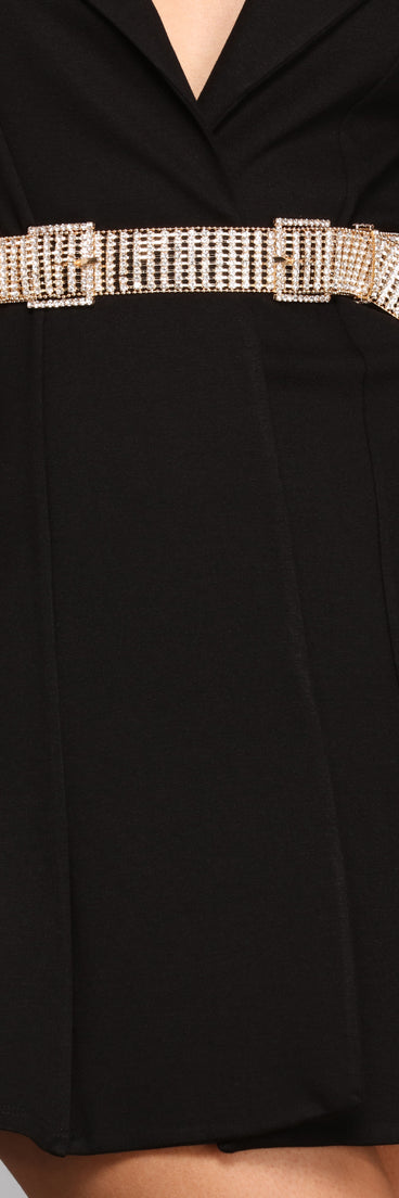 Feelin' Extra Rhinestone Double Buckle Belt is the perfect Homecoming look pick with on-trend details to make the 2023 HOCO dance your most memorable event yet!