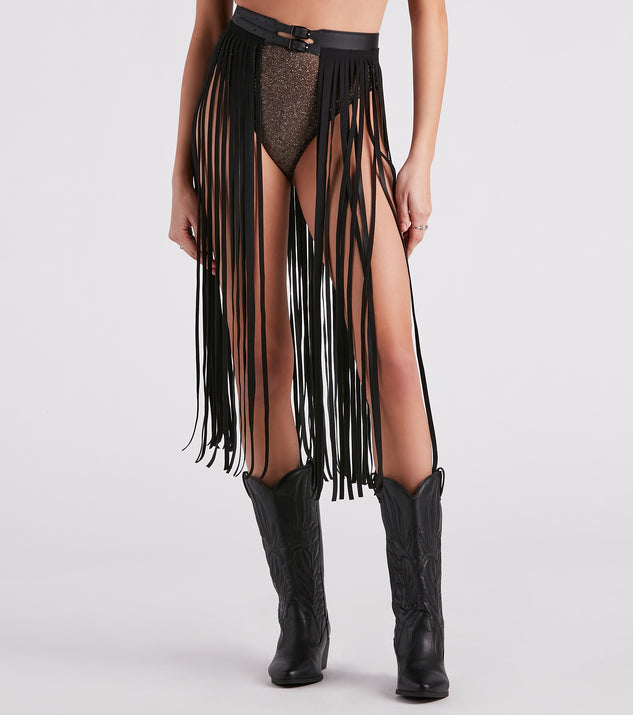 Wild And Free Long Fringe Belt is a fire pick to create 2023 festival outfits, concert dresses, outfits for raves, or to complete your best party outfits or clubwear!