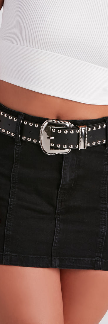 Chic Studded Western Buckle Belt is a fire pick to create 2023 festival outfits, concert dresses, outfits for raves, or to complete your best party outfits or clubwear!