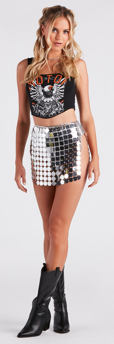 Hit The Lights Sequin Chain Belt Skirt is a fire pick to create a concert outfit, 2024 festival looks, outfits for raves, or to complete your best party outfits or clubwear!