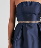 Luxe Vibes Rhinestone Chain Belt