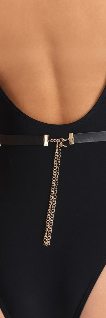 Turn My Swag On Belt is a trendy pick to create 2023 festival outfits, festival dresses, outfits for concerts or raves, and complete your best party outfits!