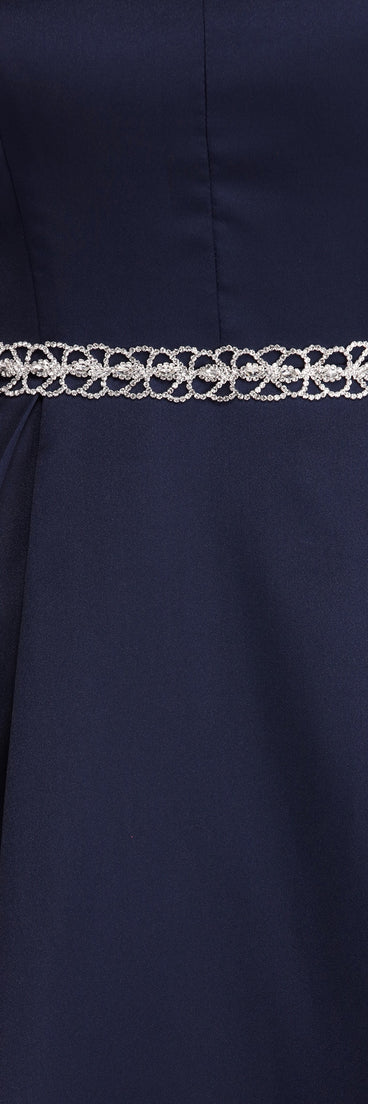 Rhine So Fine Belt is the perfect Homecoming look pick with on-trend details to make the 2023 HOCO dance your most memorable event yet!