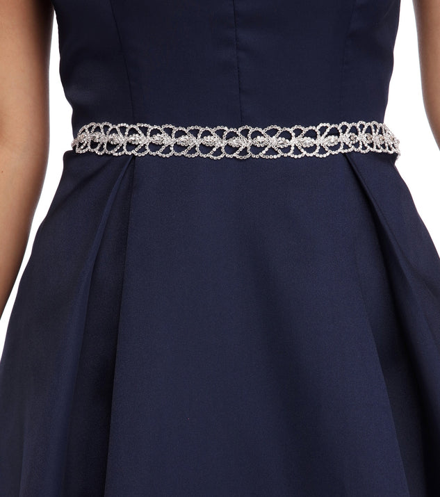 Rhine So Fine Belt is the perfect Homecoming look pick with on-trend details to make the 2023 HOCO dance your most memorable event yet!