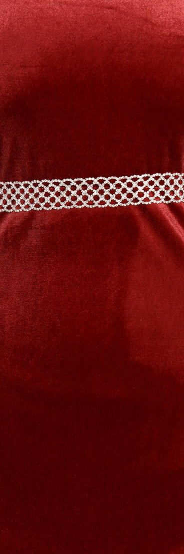 Mini Circle Rhinestone Belt is the perfect Homecoming look pick with on-trend details to make the 2023 HOCO dance your most memorable event yet!