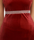 Mini Circle Rhinestone Belt is the perfect Homecoming look pick with on-trend details to make the 2023 HOCO dance your most memorable event yet!