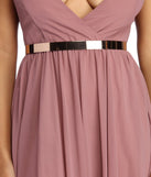 Chic & Sleek Metal Belt is the perfect Homecoming look pick with on-trend details to make the 2023 HOCO dance your most memorable event yet!