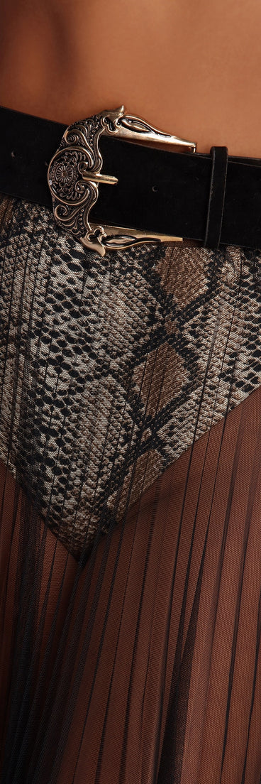 Buckle Impact Faux Suede Belt is a trendy pick to create 2023 festival outfits, festival dresses, outfits for concerts or raves, and complete your best party outfits!