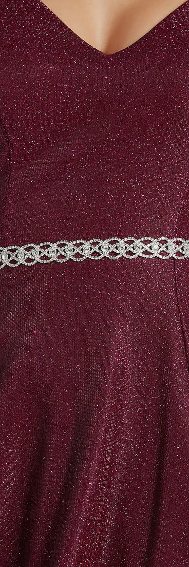Homecoming jewelry and accessories like the Perfectly Luxe Rhinestone Braided Belt provide the finishing touch to help you dazzle at HOCO 2024!