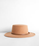 Belted Boater Hat is a trendy pick to create 2023 festival outfits, festival dresses, outfits for concerts or raves, and complete your best party outfits!
