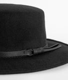 Belted Boater Hat is a trendy pick to create 2023 festival outfits, festival dresses, outfits for concerts or raves, and complete your best party outfits!