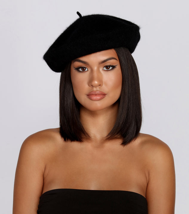 Oh La La Wool Beret is a trendy pick to create 2023 festival outfits, festival dresses, outfits for concerts or raves, and complete your best party outfits!