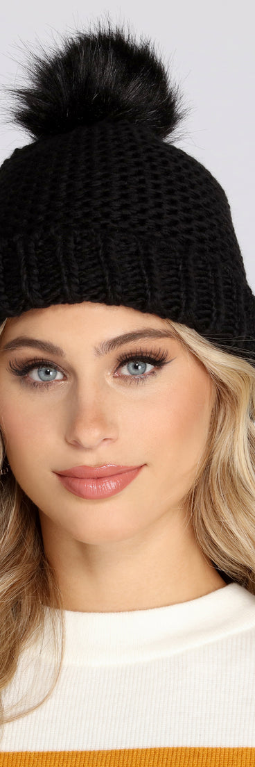 Chunky Knit Pom Pom Beanie