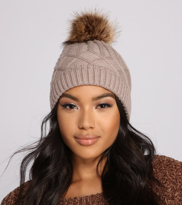Basic Cable Knit Pom Pom Beanie