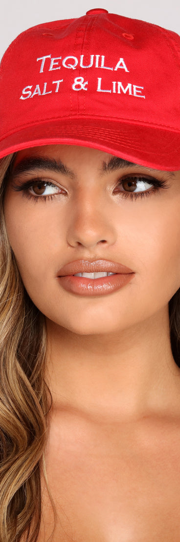 Shot Queen Tequila Script Cap is a trendy pick to create 2023 festival outfits, festival dresses, outfits for concerts or raves, and complete your best party outfits!