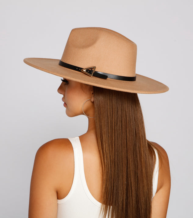 Stylish And Sleek Panama Hat is a trendy pick to create 2023 festival outfits, festival dresses, outfits for concerts or raves, and complete your best party outfits!