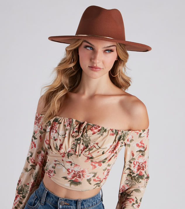 Chic Factor Snake Chain Panama Hat is a trendy pick to create 2023 festival outfits, festival dresses, outfits for concerts or raves, and complete your best party outfits!