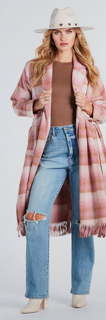 Songs Of Love Heart Trim Panama Hat is a fire pick to create a concert outfit, 2024 festival looks, outfits for raves, or to complete your best party outfits or clubwear!