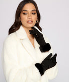 A Chic Moment Faux Suede Gloves