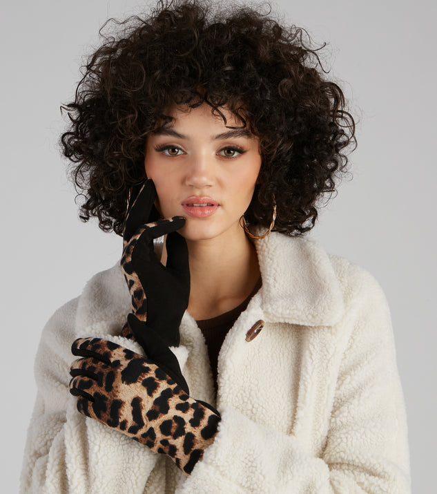 Cozy And Chic Leopard Gloves for 2022 festival outfits, festival dress, outfits for raves, concert outfits, and/or club outfits