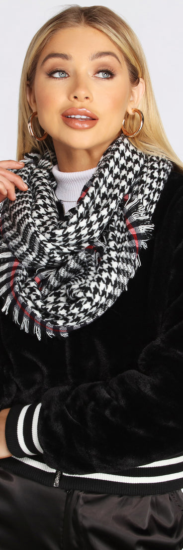 Frayed Houndstooth Plaid Infinity Scarf