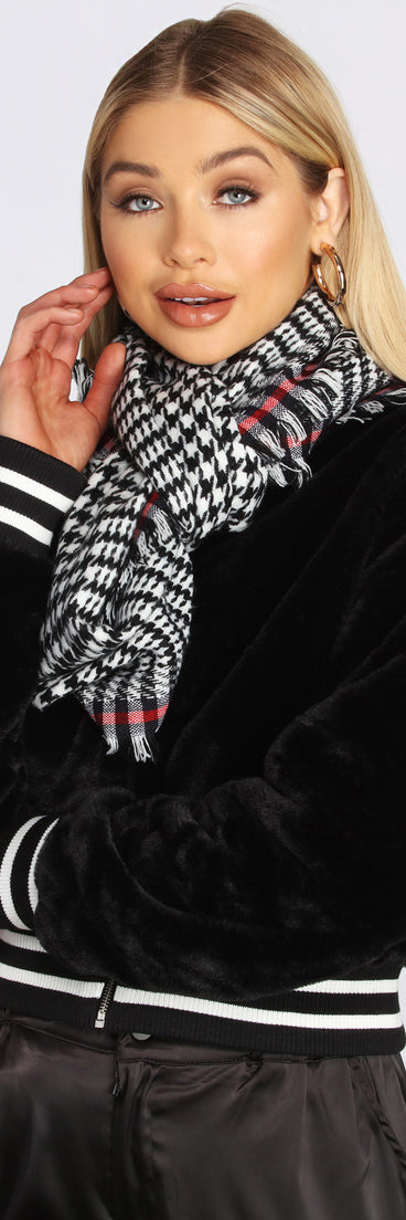 Frayed Houndstooth Plaid Infinity Scarf