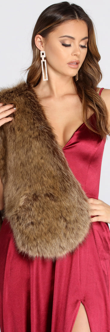 An Exquisite Moment Faux Fur Shawl